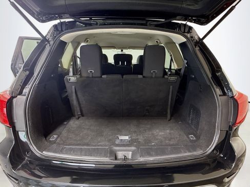 Used 2019 Nissan Pathfinder S AWD/4WD image 35