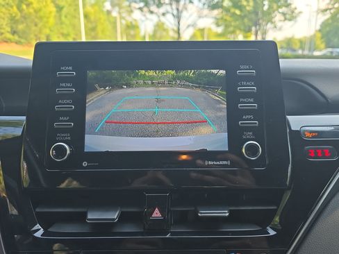Used 2024 Toyota Camry SE FWD image 22