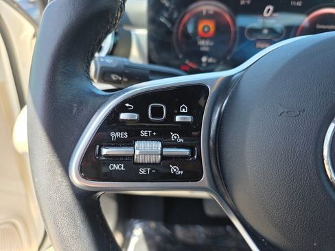 Used 2021 Mercedes-Benz A 220 image 27