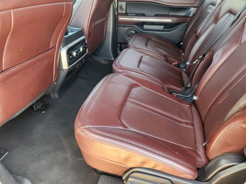 Certified 2024 Ford Expedition Limited image 29