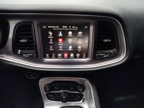 Used 2016 Dodge Challenger SXT w/ Blacktop Package image 5