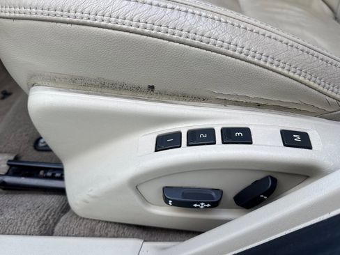 Used 2013 Volvo S60 T5 image 13