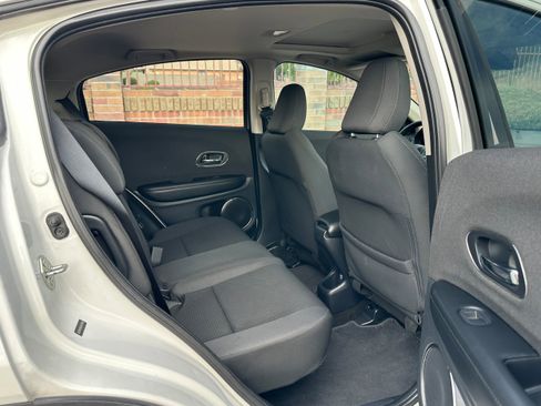 Used 2020 Honda HR-V EX image 12