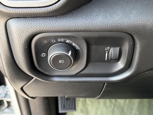 New 2026 RAM 5500 Tradesman w/ Chrome Appearance Group image 45