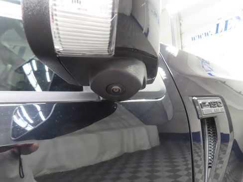 Used 2025 Ford F150 Lariat w/ Equipment Group 501A Mid image 56