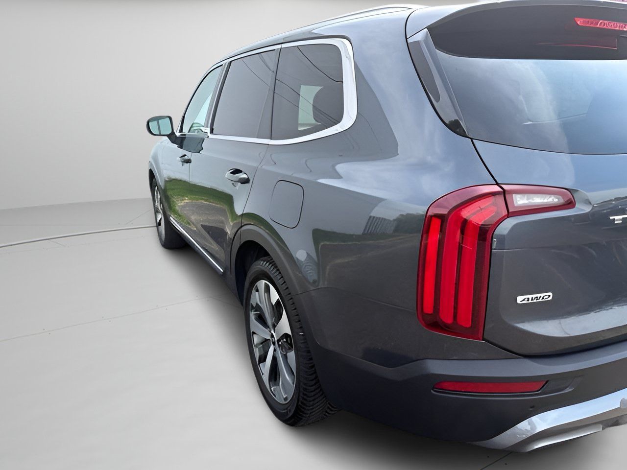 Used 2021 Kia Telluride EX w/ EX Premium Package AWD/4WD image 14