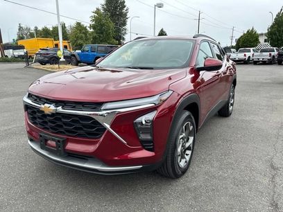 Used 2025 Chevrolet Trax LT w/ Sunroof Package