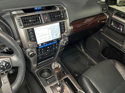 Used 2023 Toyota 4Runner Limited AWD/4WD image 30