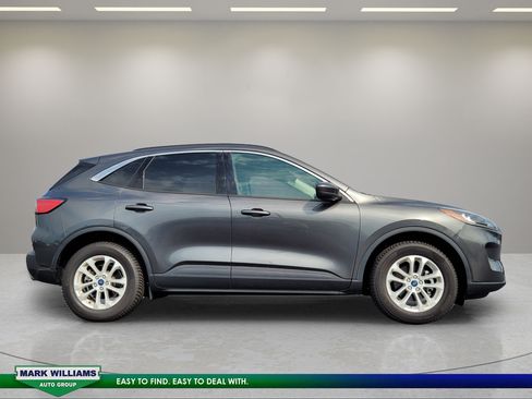 Used 2020 Ford Escape SE AWD/4WD image 2