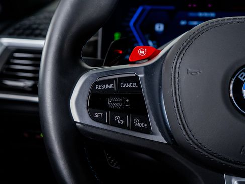 Used 2025 BMW X6 M Competition w/ Executive Package image 41