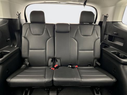 Used 2023 Kia Telluride LX image 22