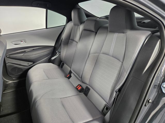 Used 2025 Toyota Corolla SE FWD image 16