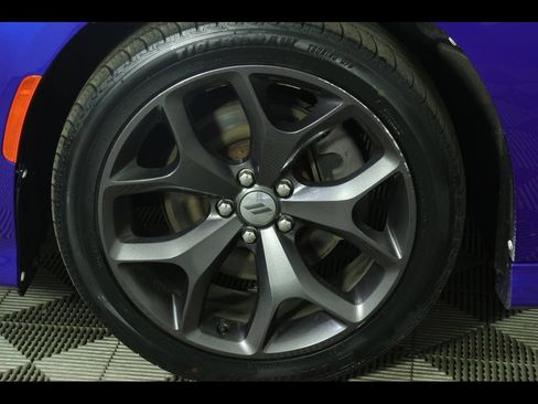 Used 2019 Dodge Charger GT RWD image 12