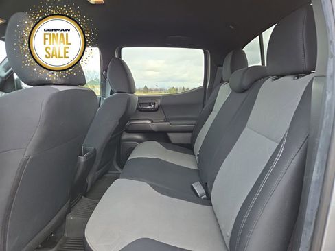Used 2023 Toyota Tacoma TRD Sport image 25