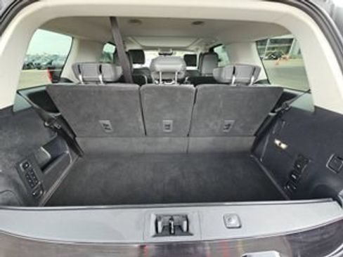 Used 2025 Ford Expedition Active AWD/4WD image 9