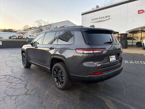 New 2025 Jeep Grand Cherokee L Limited image 7