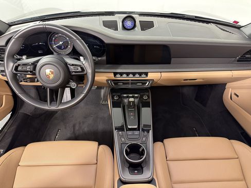 Certified 2024 Porsche 911 Targa 4 w/ Sport Package AWD/4WD image 15