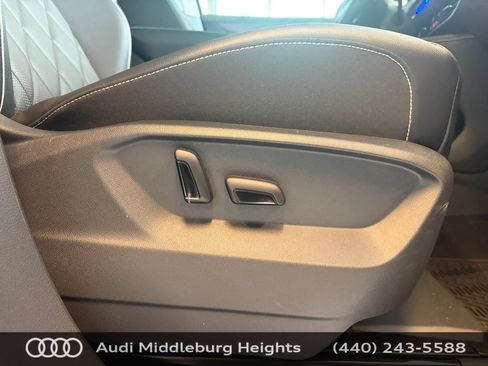 Used 2024 Volkswagen Atlas SEL Premium R-Line AWD/4WD image 30