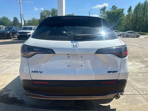 New 2026 Honda HR-V Sport image 4