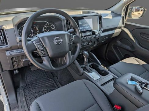 Certified 2025 Nissan Frontier S RWD image 21