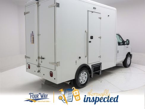 Used 2023 Ford E-350 and Econoline 350 Super Duty w/ Power Windows & Locks Group RWD image 3