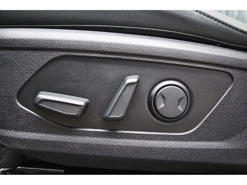 Used 2023 Kia Sportage X-Line w/ X-Line Premium Package AWD/4WD image 31