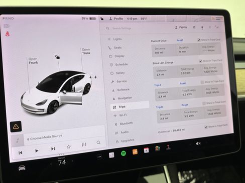 Used 2020 Tesla Model 3 Standard Range Plus image 19