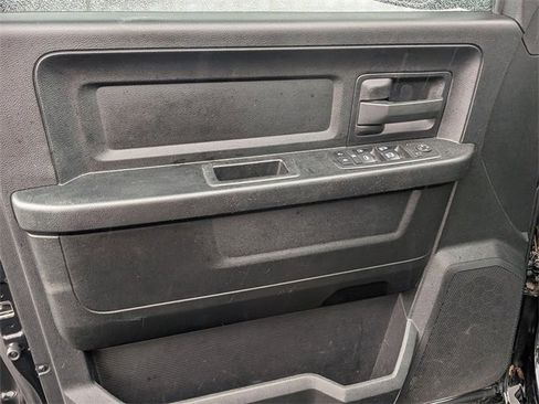 Used 2018 RAM 1500 Express w/ Express Value Package image 12