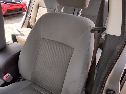 Used 2011 Nissan Sentra 2.0 S w/ Convenience Pkg image 25