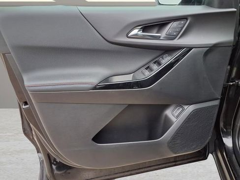 Used 2025 Chevrolet Equinox RS w/ Convenience Package III image 16