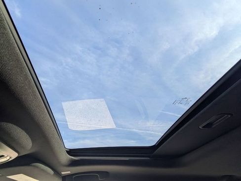 Used 2024 Dodge Durango GT image 15