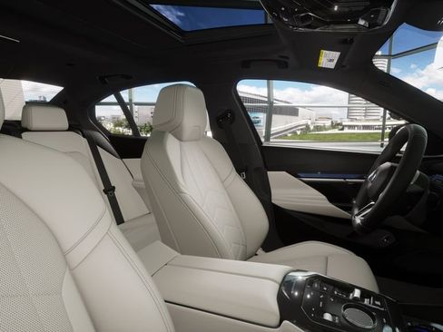 New 2026 BMW i5 eDrive40 w/ M Sport Package image 9