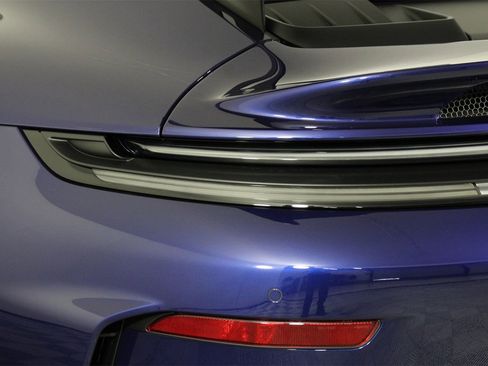 New 2026 Porsche 911 GT3 image 21