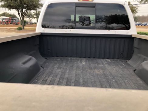 Used 2011 Ford F250 King Ranch w/ FX4 Off Road Pkg image 12