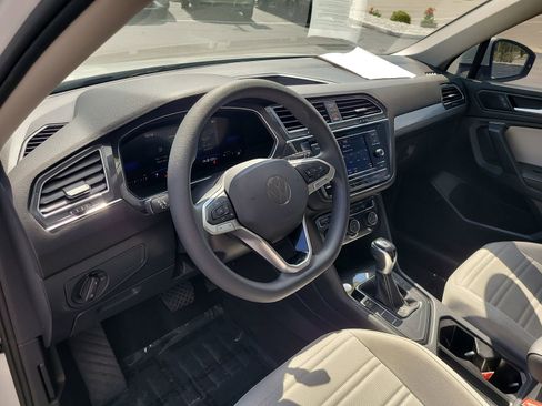 Used 2023 Volkswagen Tiguan S FWD image 17