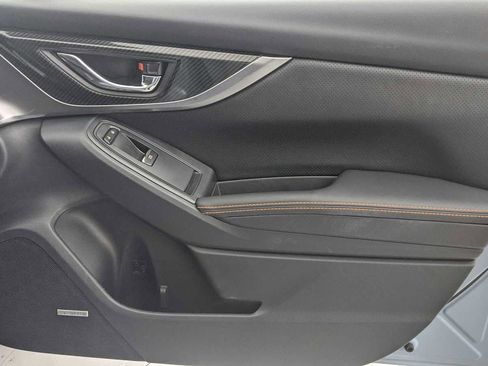 Used 2018 Subaru Crosstrek 2.0i Limited image 25