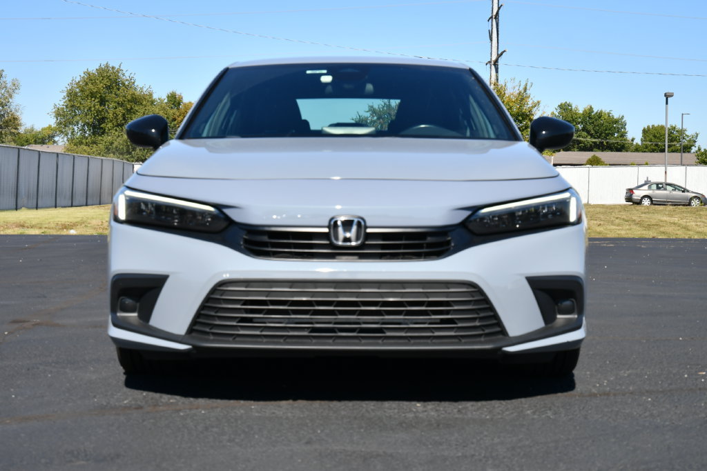 Used 2024 Honda Civic Sport image 2