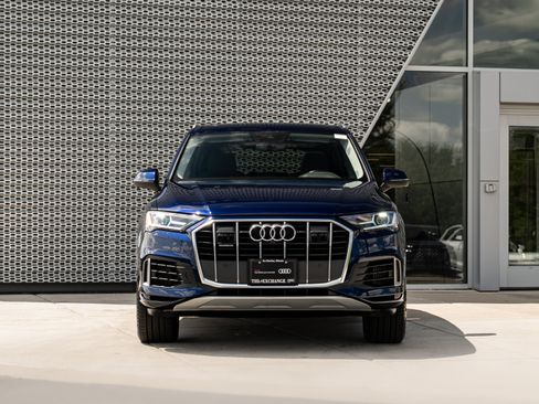 Certified 2022 Audi Q7 3.0T Premium Plus AWD/4WD image 33