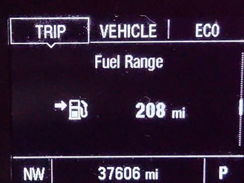 Used 2024 Chevrolet Malibu LT image 11