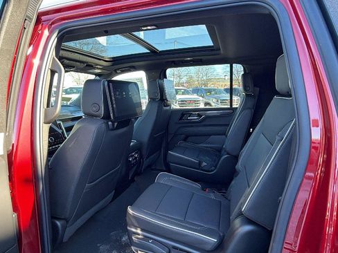 New 2026 GMC Yukon XL Elevation w/ Elevation Premium Package image 31