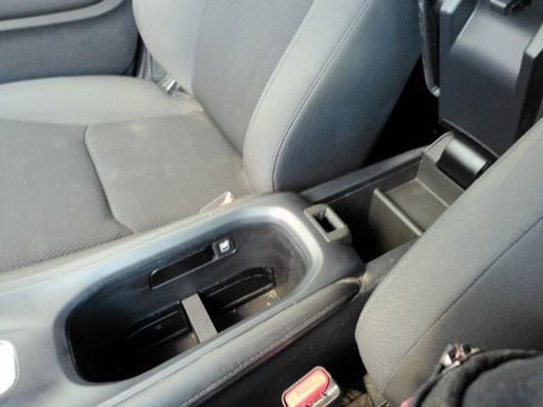 Used 2022 Honda HR-V EX image 45