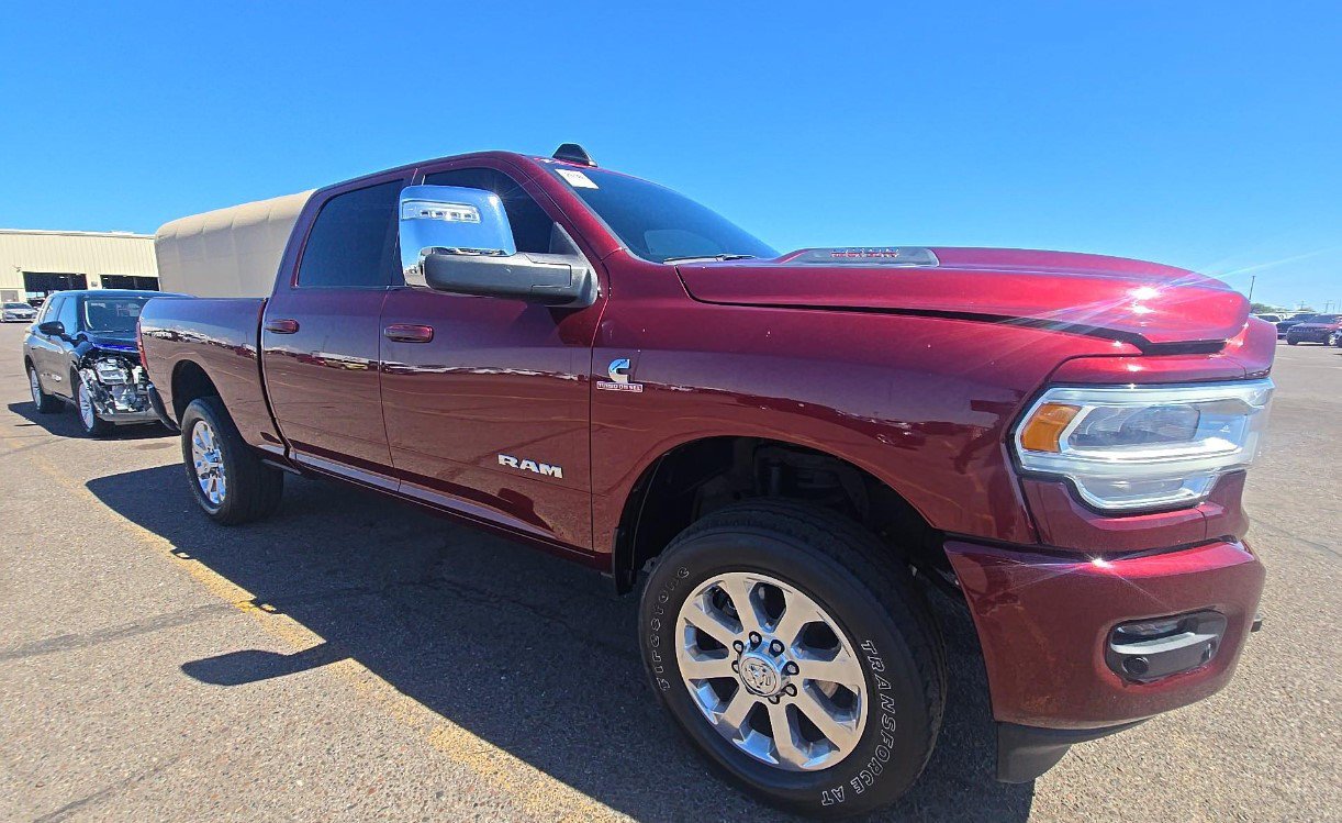 Used 2023 RAM 3500 Laramie AWD/4WD image 2