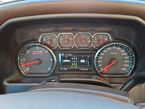 Used 2016 Chevrolet Silverado 2500 LTZ w/ LTZ Plus Package image 20