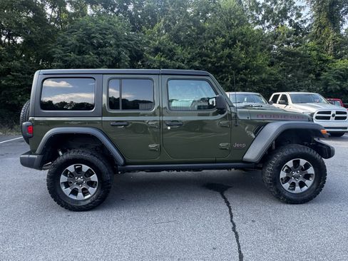 Used 2022 Jeep Wrangler Unlimited Rubicon AWD/4WD image 4