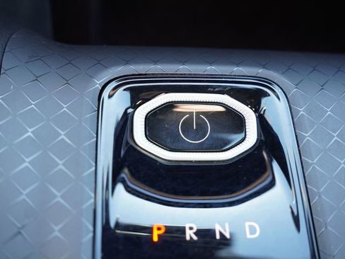 Used 2024 Jeep Wagoneer Launch Edition image 35