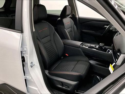 New 2026 Nissan Rogue SV w/ Rock Creek Premium Package image 32