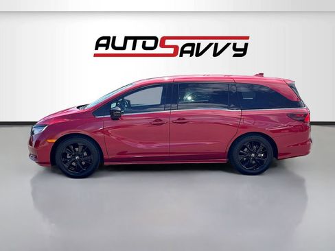 Used 2023 Honda Odyssey Sport image 4