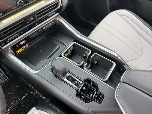 New 2026 Lexus TX 500h AWD image 20