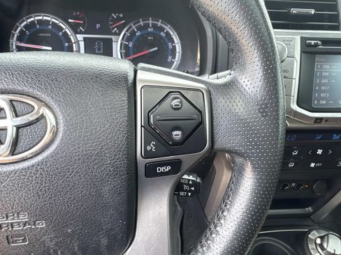 Used 2018 Toyota 4Runner Limited AWD/4WD image 26