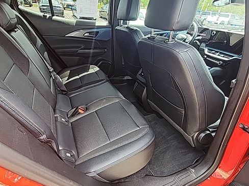 Certified 2024 Chevrolet Equinox EV LT AWD/4WD image 14